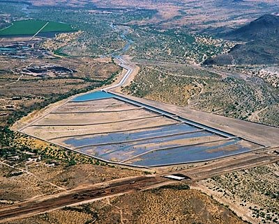 Groundwater recharge in spreading basins, Arizona. Source: CAP (2002)