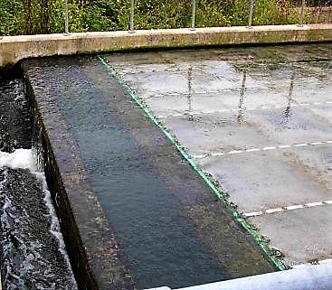 Tertiary filtration tank. Source: F.L.I. Water LTD. (2010)